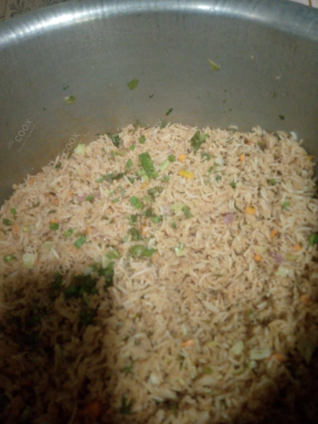 Delicious Veg Fried Rice prepared by COOX
