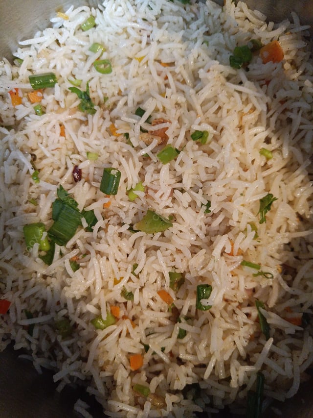 Delicious Veg Fried Rice prepared by COOX