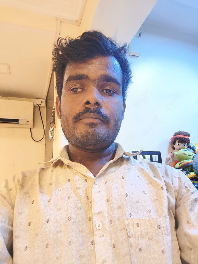 Chef from COOX at bookings. Professional cooks chefs at home