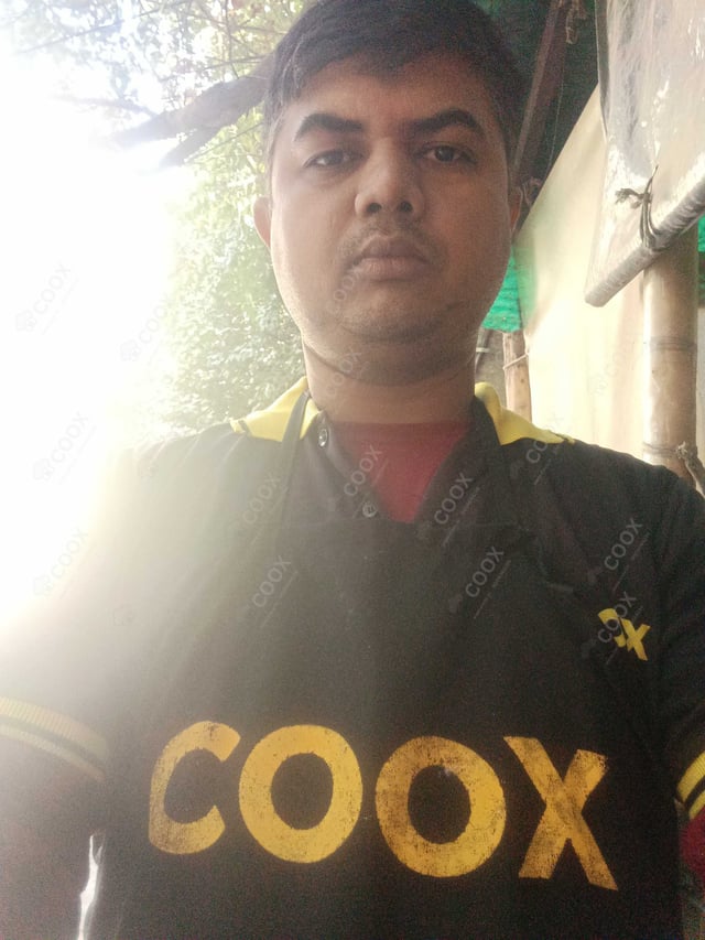 Chef from COOX at bookings. Professional cooks chefs at home