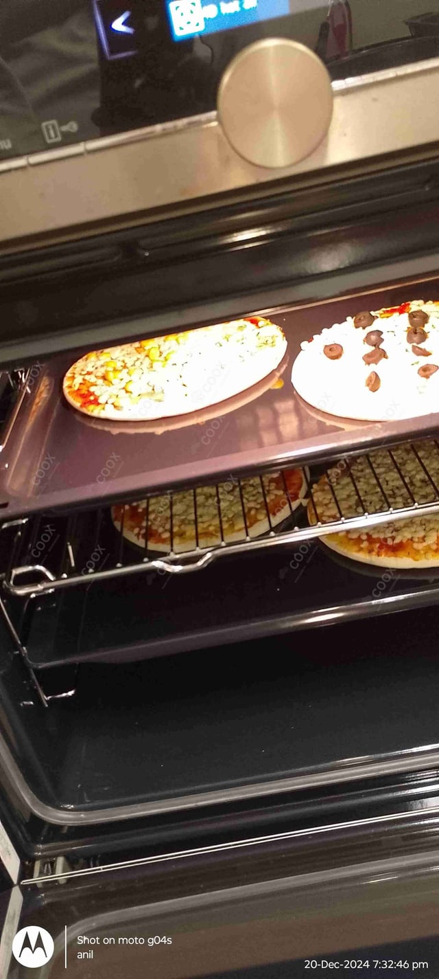 Tasty Margherita Pizza cooked by COOX chefs cooks during occasions parties events at home