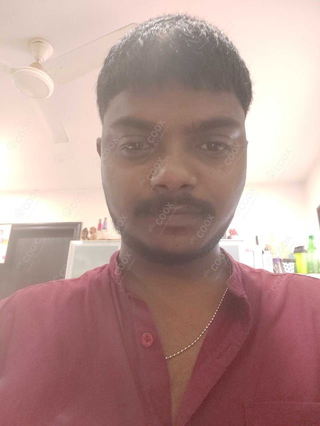 Chef from COOX at bookings. Professional cooks chefs at home