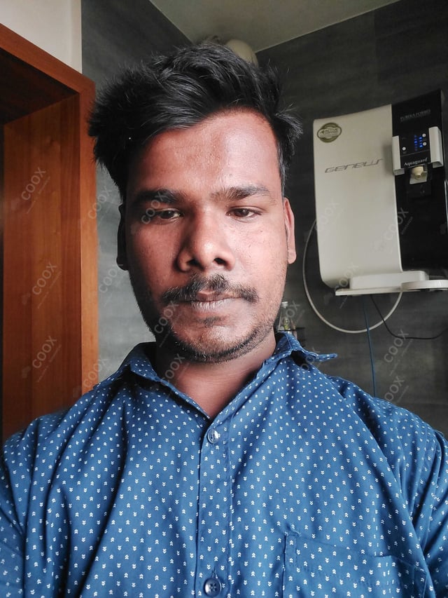 Chef from COOX at bookings. Professional cooks chefs at home