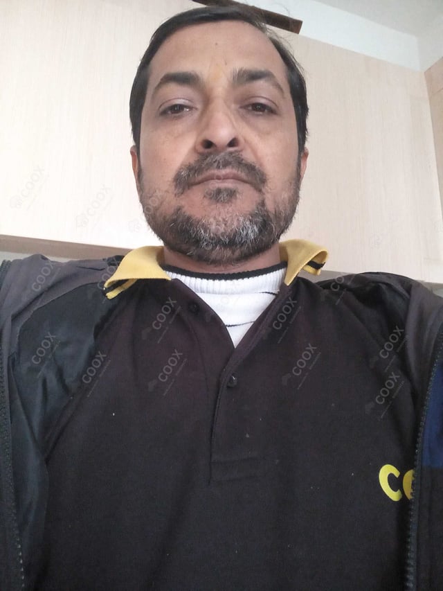 Chef from COOX at bookings. Professional cooks chefs at home