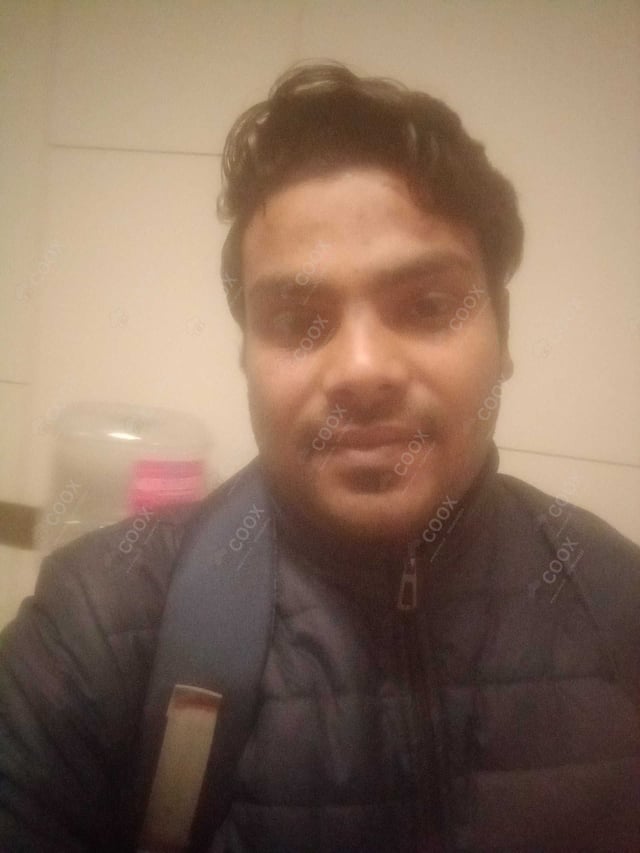 Chef from COOX at bookings. Professional cooks chefs at home