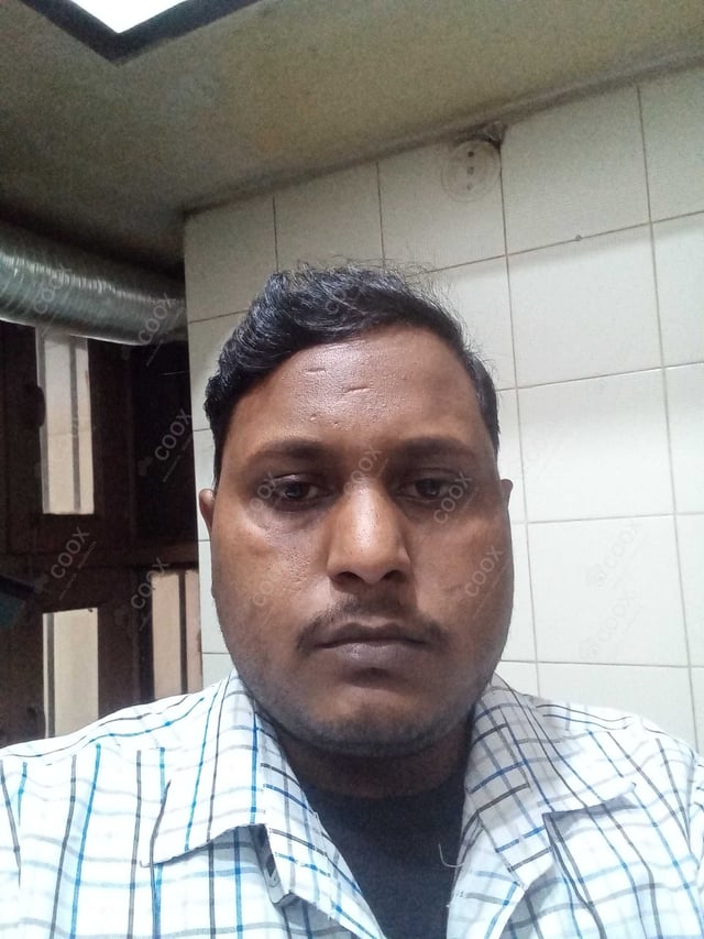 Chef from COOX at bookings. Professional cooks chefs at home