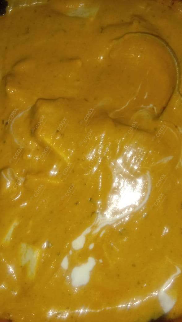 Tasty Shahi Paneer cooked by COOX chefs cooks during occasions parties events at home