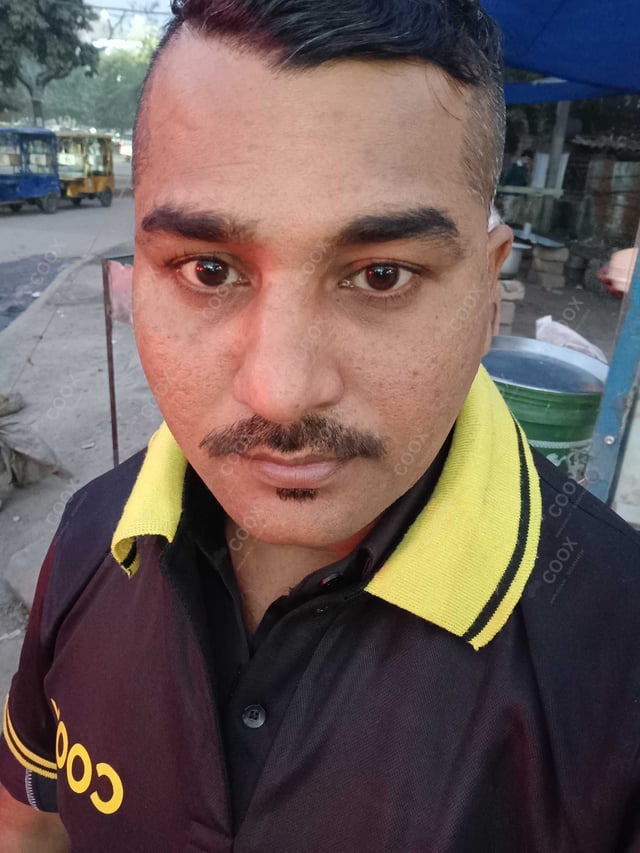 Chef from COOX at bookings. Professional cooks chefs at home