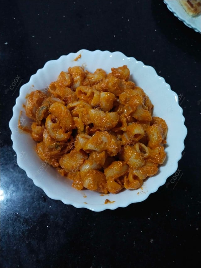 Delicious Macaroni prepared by COOX