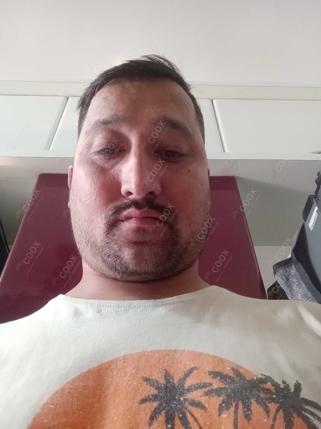 Chef from COOX at bookings. Professional cooks chefs at home