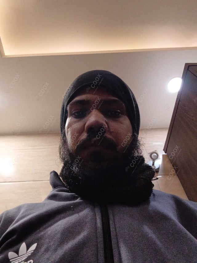 Chef from COOX at bookings. Professional cooks chefs at home