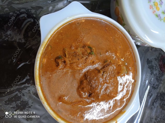 Tasty Kadhai Chicken cooked by COOX chefs cooks during occasions parties events at home