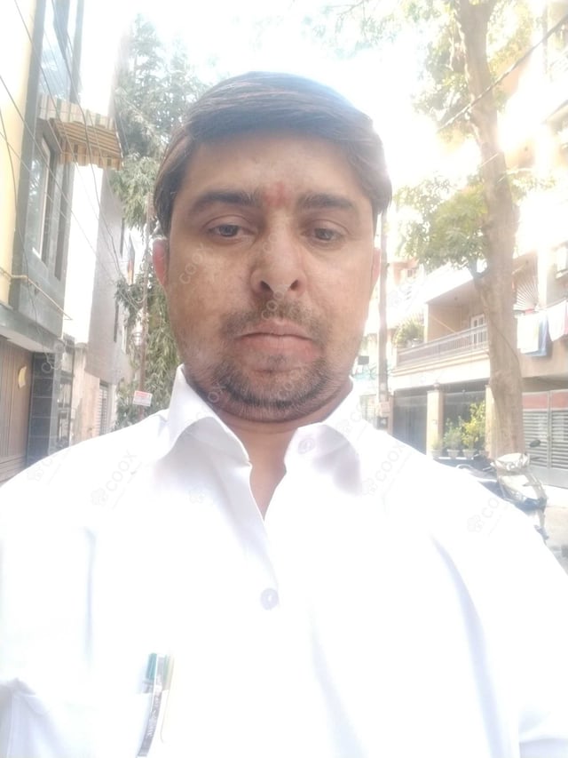 Chef from COOX at bookings. Professional cooks chefs at home