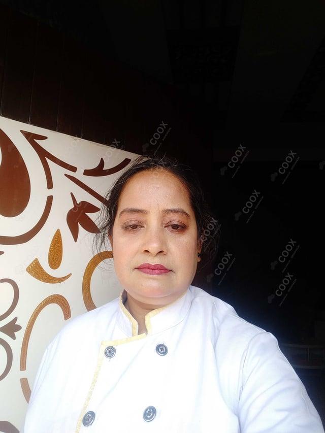 Chef from COOX at bookings. Professional cooks chefs at home