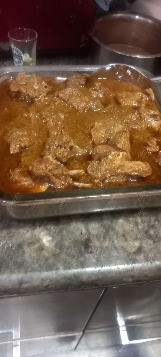 Delicious Saag Gosht prepared by COOX