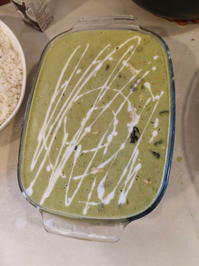 Tasty Green Thai Chicken Curry cooked by COOX chefs cooks during occasions parties events at home