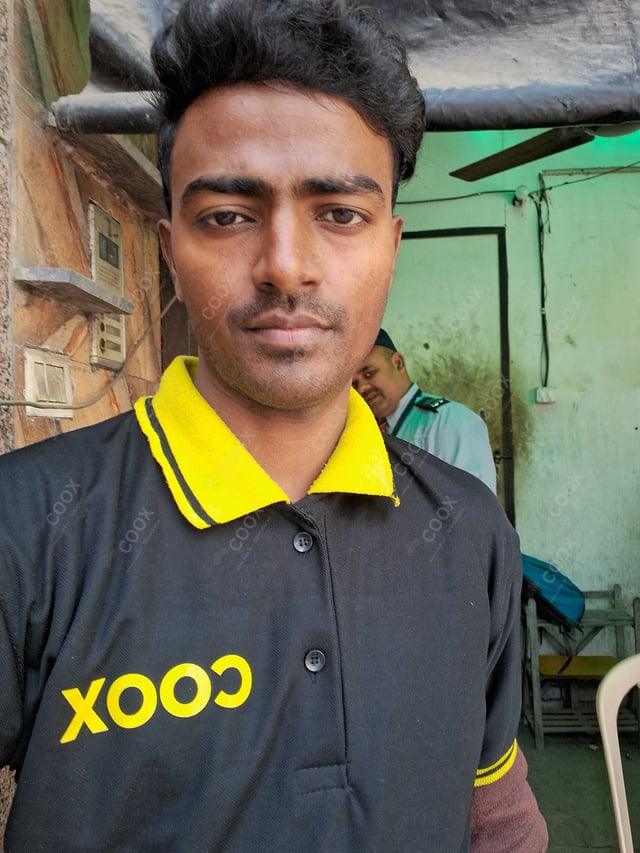 Chef from COOX at bookings. Professional cooks chefs at home