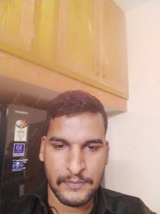 Chef from COOX at bookings. Professional cooks chefs at home