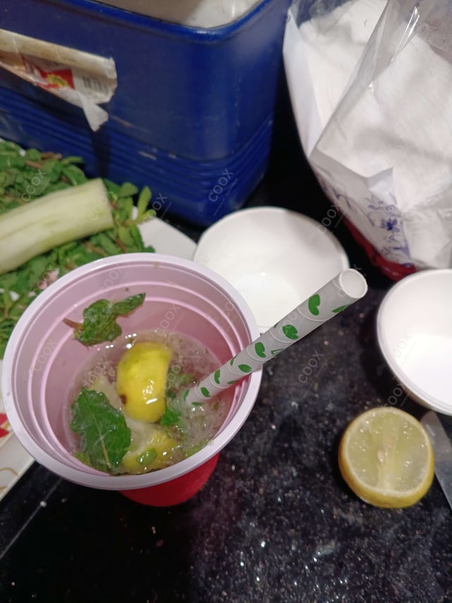 Delicious Virgin Mojito prepared by COOX