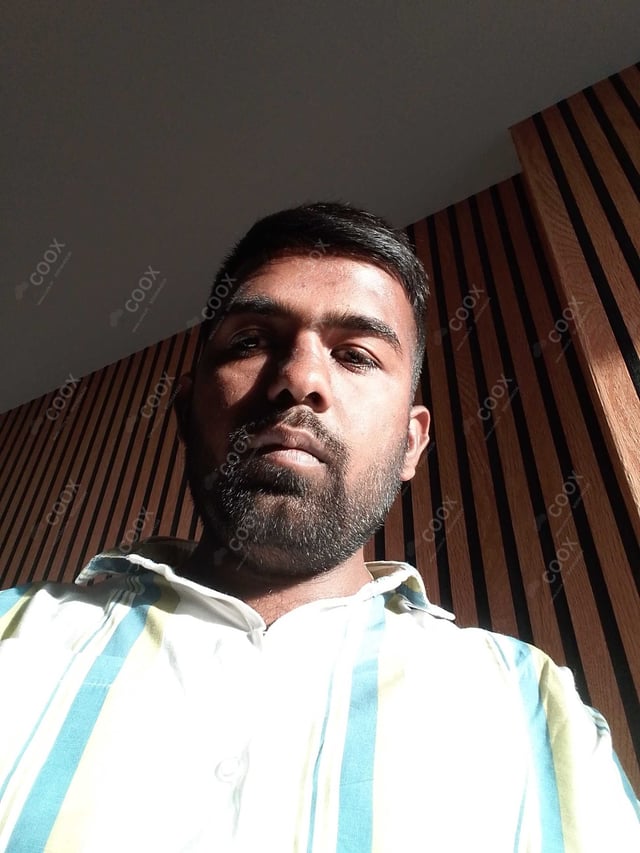 Chef from COOX at bookings. Professional cooks chefs at home