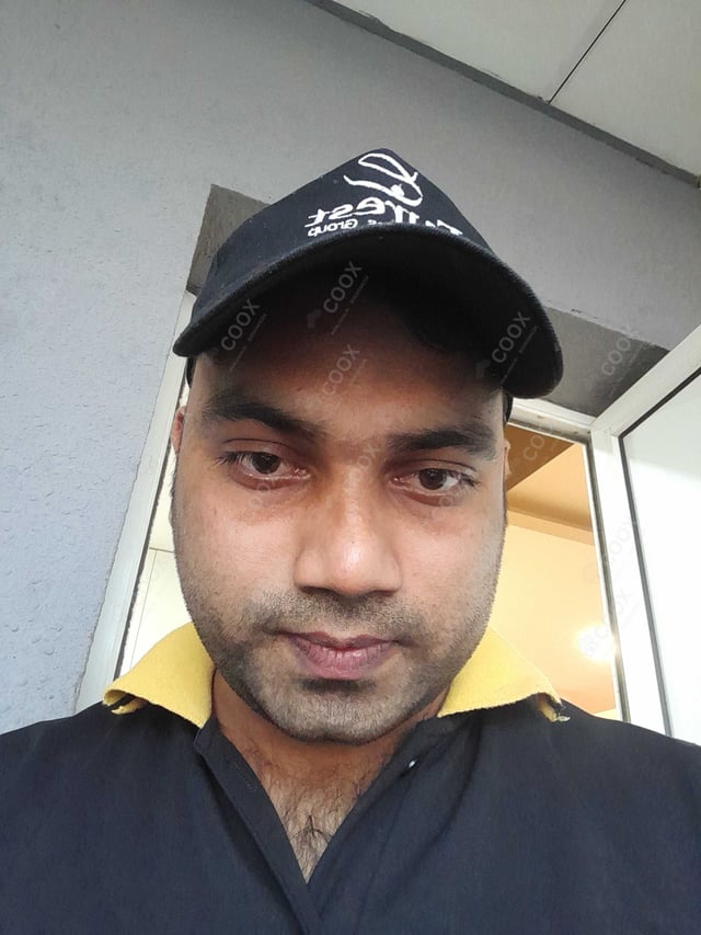 Chef from COOX at bookings. Professional cooks chefs at home