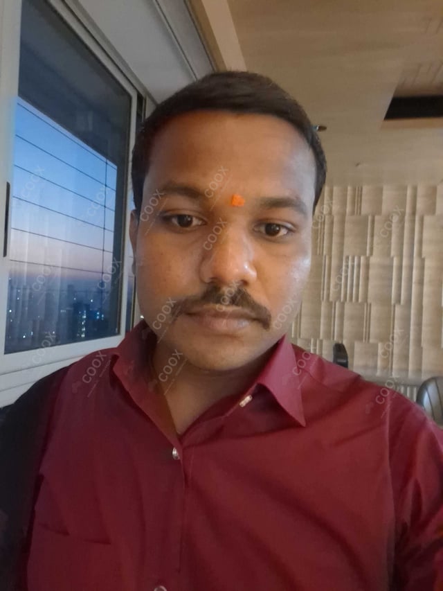 Chef from COOX at bookings. Professional cooks chefs at home