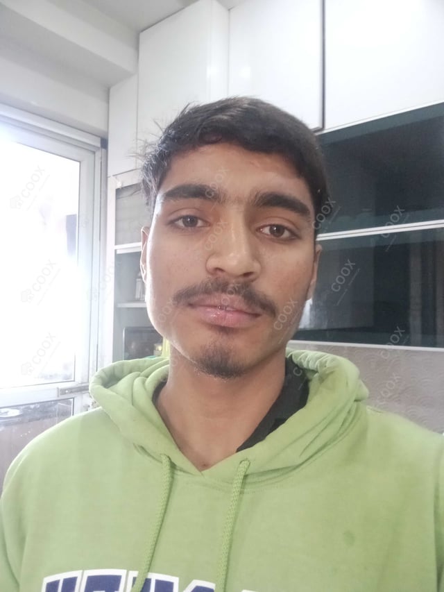 Chef from COOX at bookings. Professional cooks chefs at home