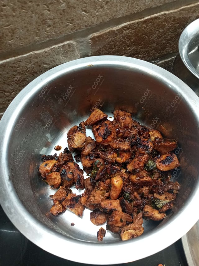 Tasty Thai Basil Chicken cooked by COOX chefs cooks during occasions parties events at home