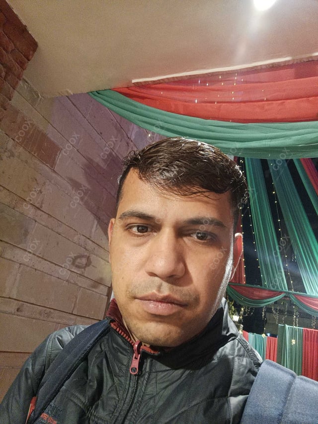 Chef from COOX at bookings. Professional cooks chefs at home