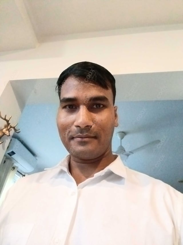 Chef from COOX at bookings. Professional cooks chefs at home