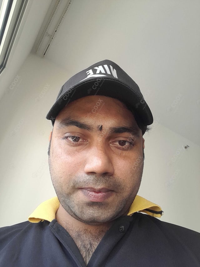 Chef from COOX at bookings. Professional cooks chefs at home