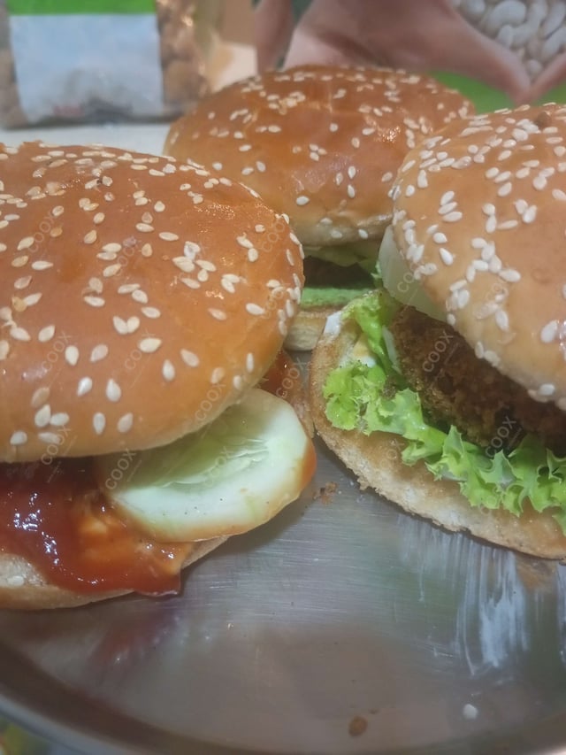Delicious Mini Veg Burgers prepared by COOX