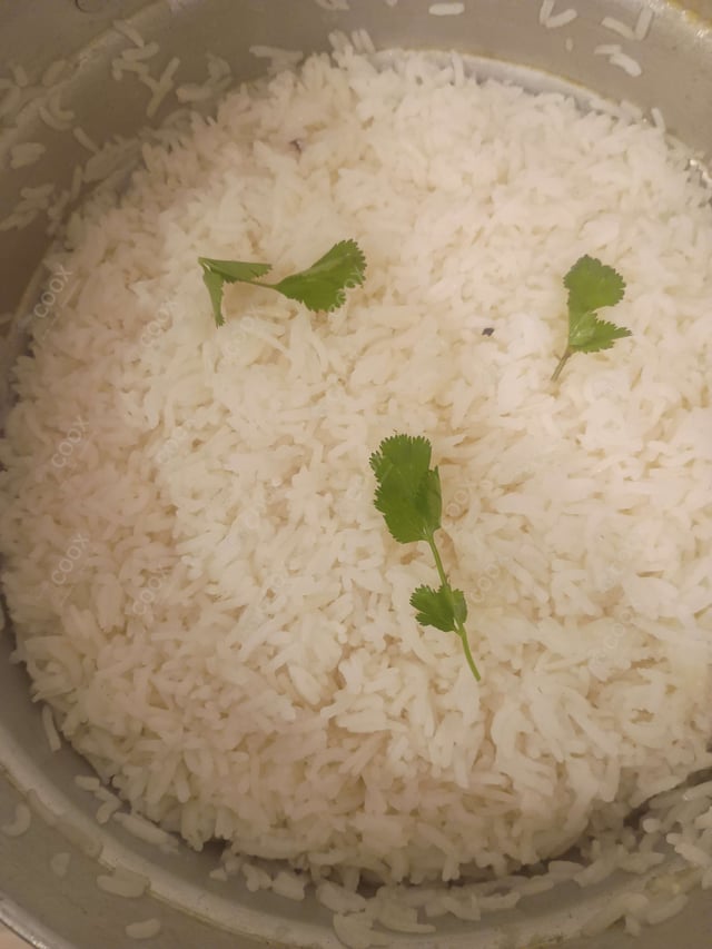 Delicious Steamed Rice prepared by COOX