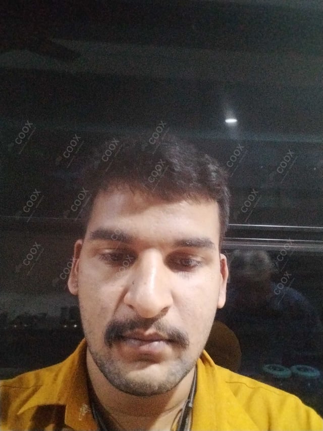 Chef from COOX at bookings. Professional cooks chefs at home