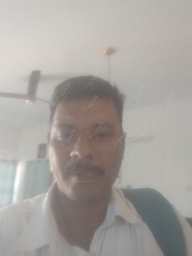 Chef from COOX at bookings. Professional cooks chefs at home