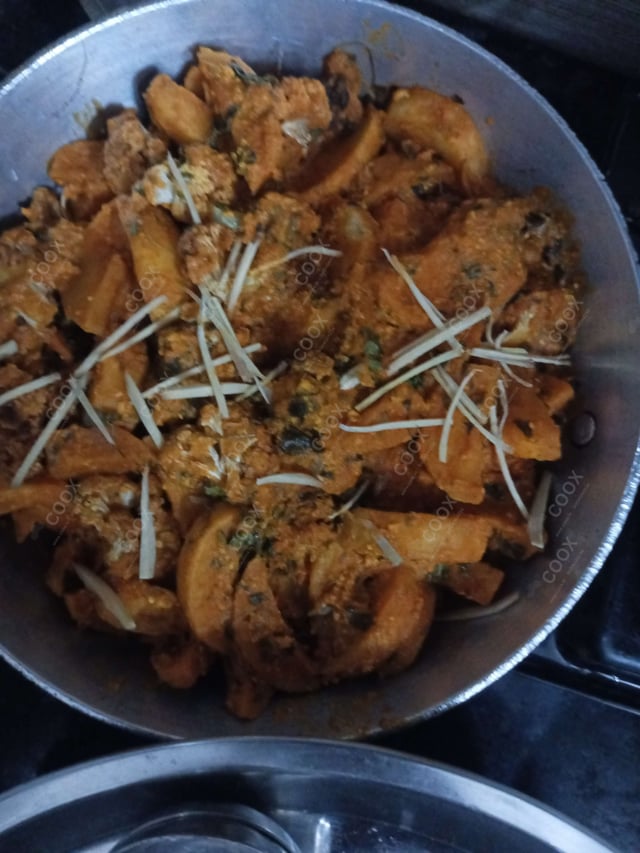 Delicious Aloo Gobhi prepared by COOX