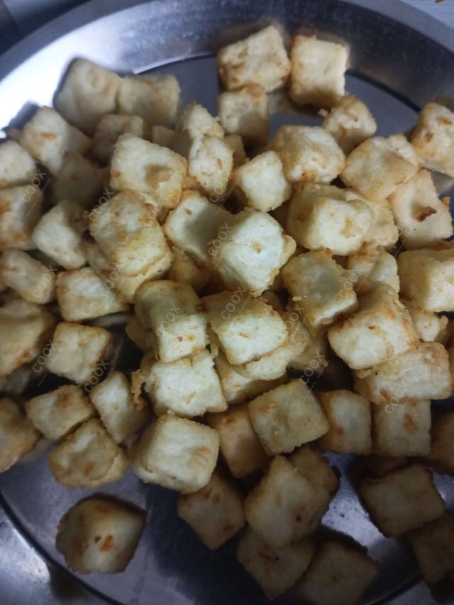 Delicious Chilli Paneer (Dry) prepared by COOX