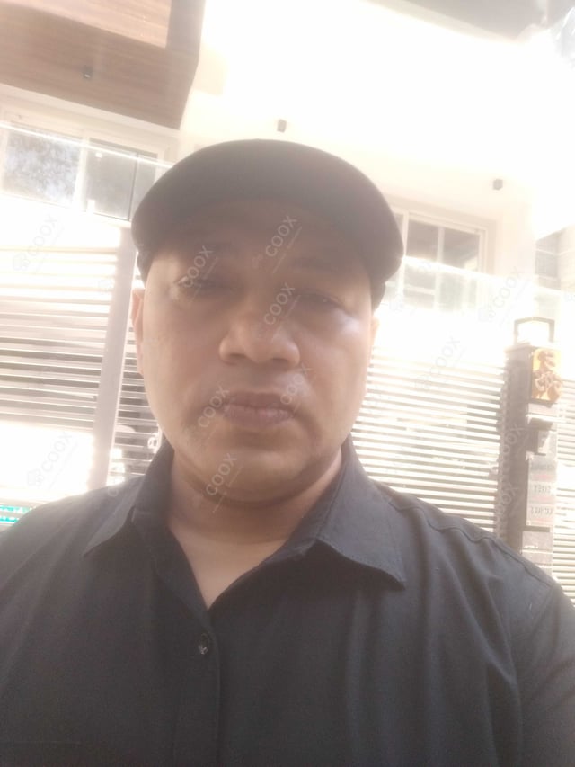 Chef from COOX at bookings. Professional cooks chefs at home