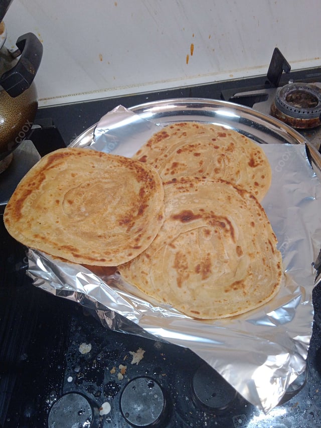 Delicious Lachha Paranthas prepared by COOX