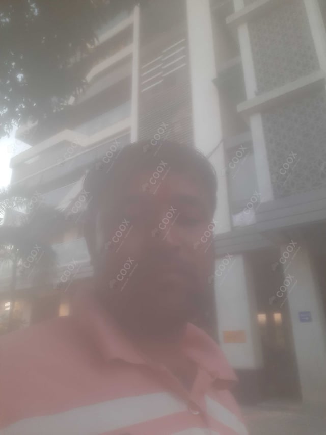 Chef from COOX at bookings. Professional cooks chefs at home