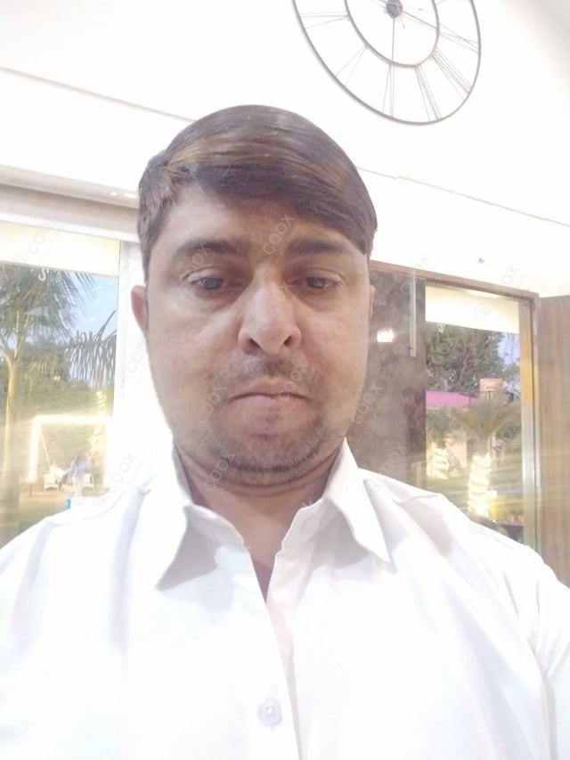 Chef from COOX at bookings. Professional cooks chefs at home