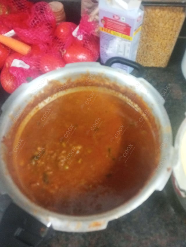 Delicious Pav Bhaji prepared by COOX