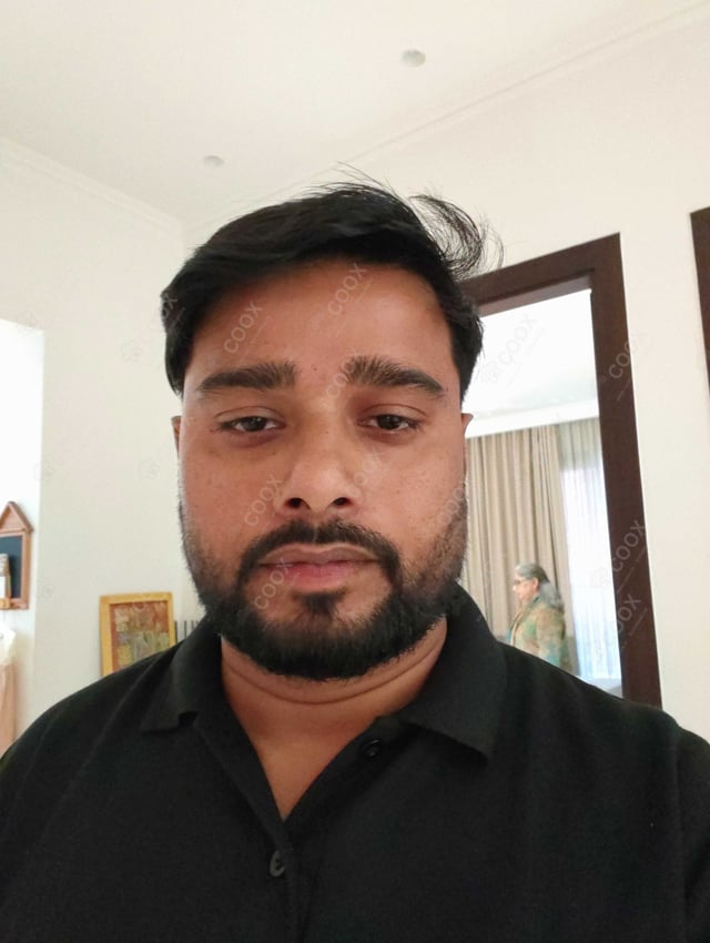 Chef from COOX at bookings. Professional cooks chefs at home