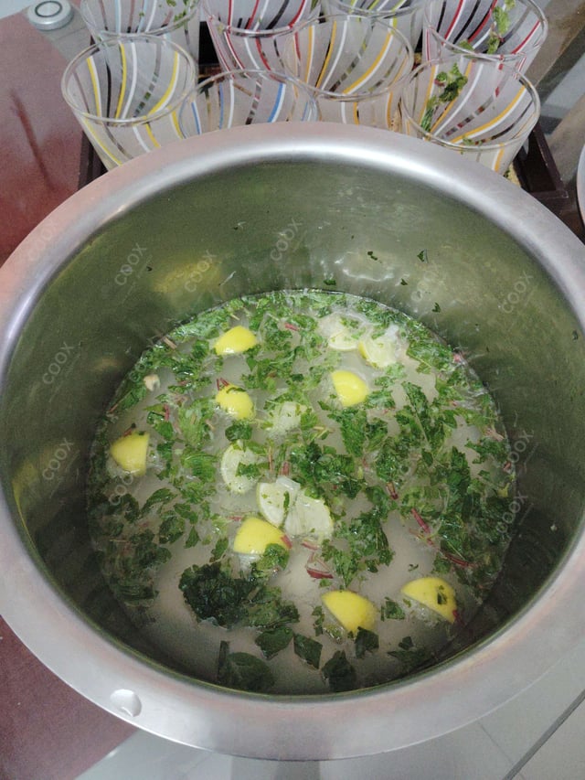 Delicious Virgin Mojito prepared by COOX