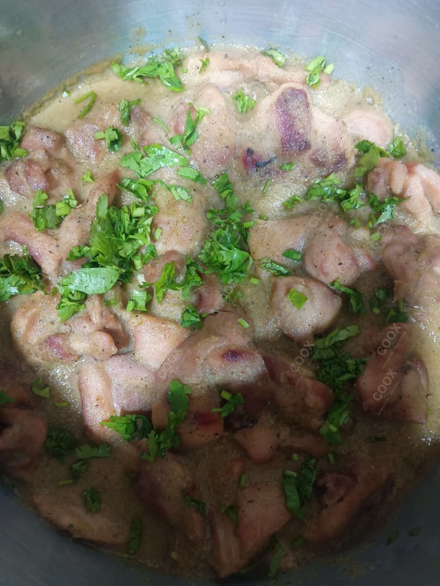 Delicious Pepper Chicken prepared by COOX