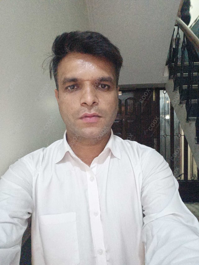 Chef from COOX at bookings. Professional cooks chefs at home