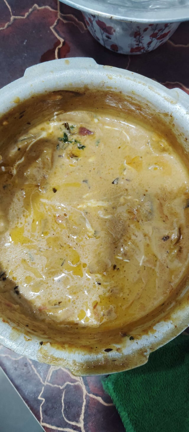 Tasty Murgh Kali Mirch cooked by COOX chefs cooks during occasions parties events at home