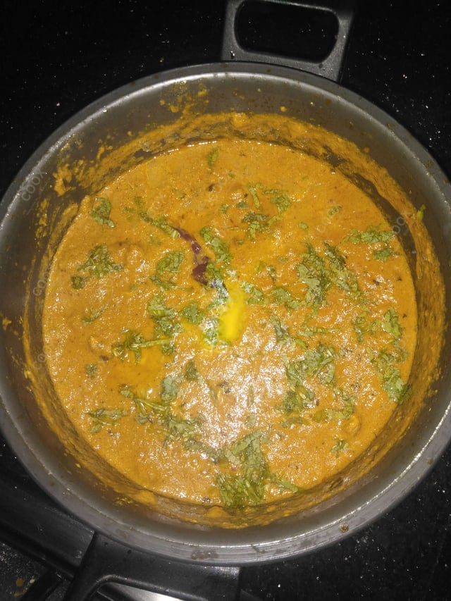 Tasty Butter Chicken cooked by COOX chefs cooks during occasions parties events at home