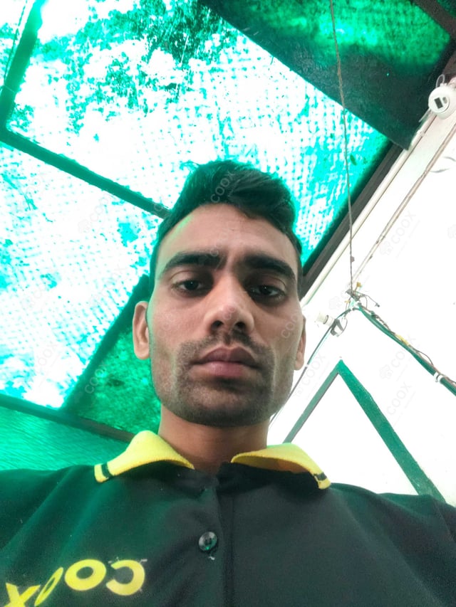 Chef from COOX at bookings. Professional cooks chefs at home