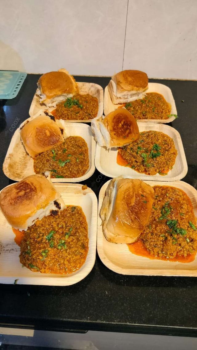 Tasty Keema Pav cooked by COOX chefs cooks during occasions parties events at home